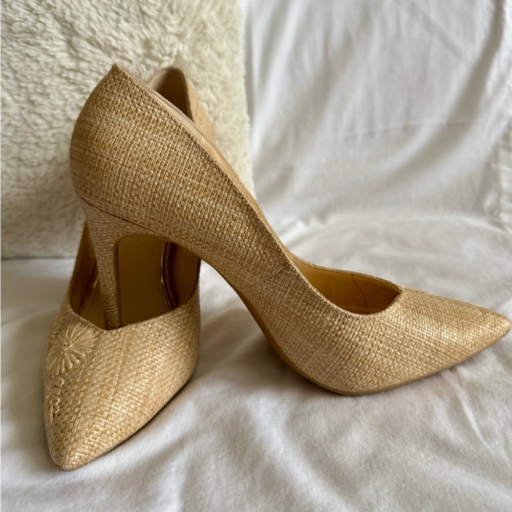 Elegant Natural Women's Heels - Picture 5 of 6